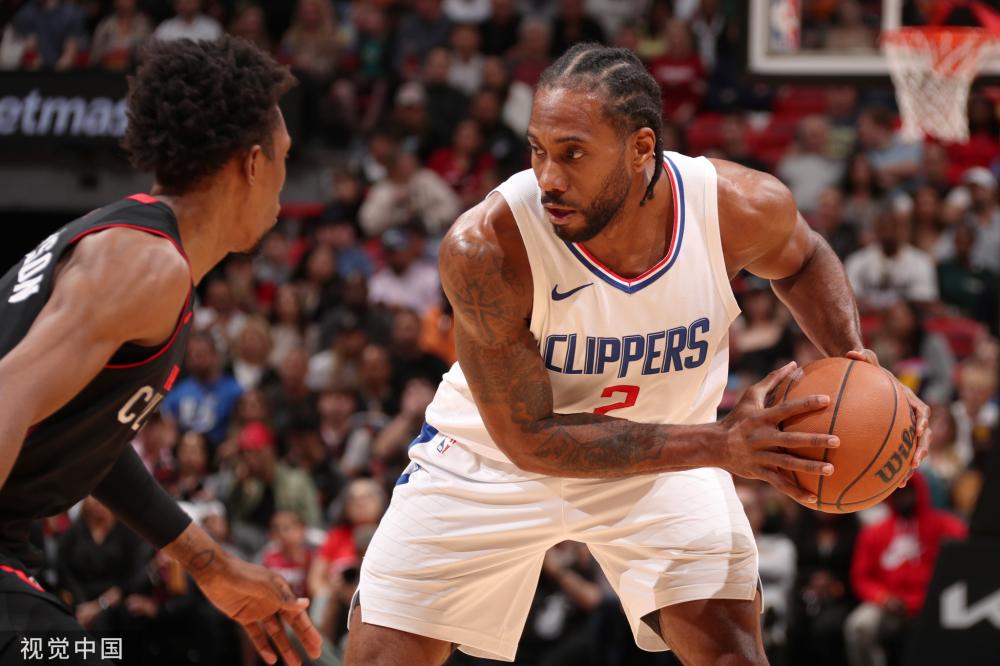 不乏令人惊 不乏令人惊