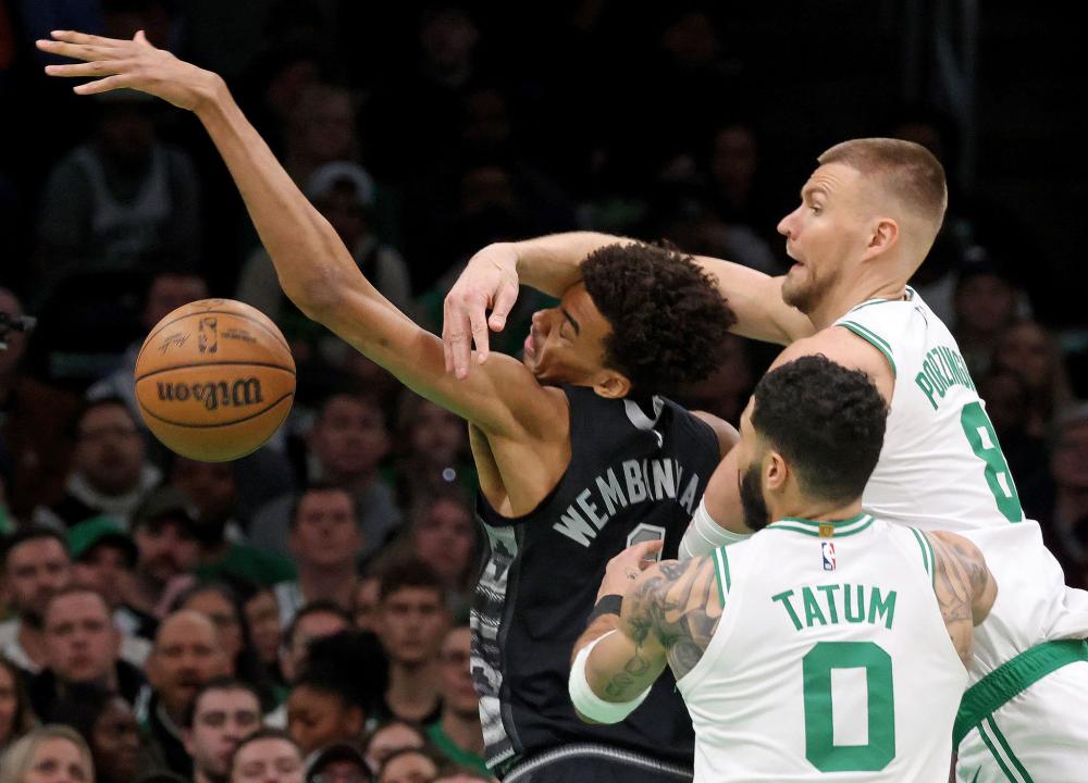 整体战绩依 整体战绩依