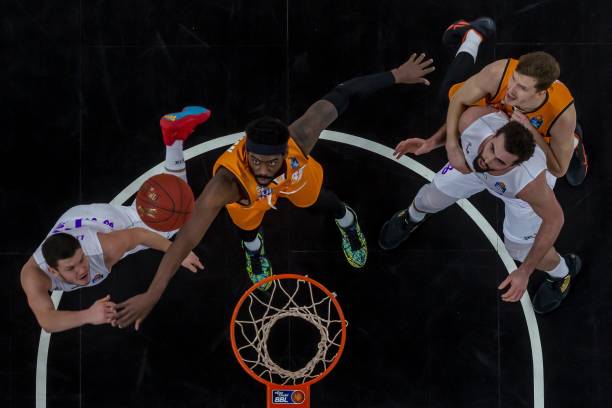 构举行了联 构举行了联